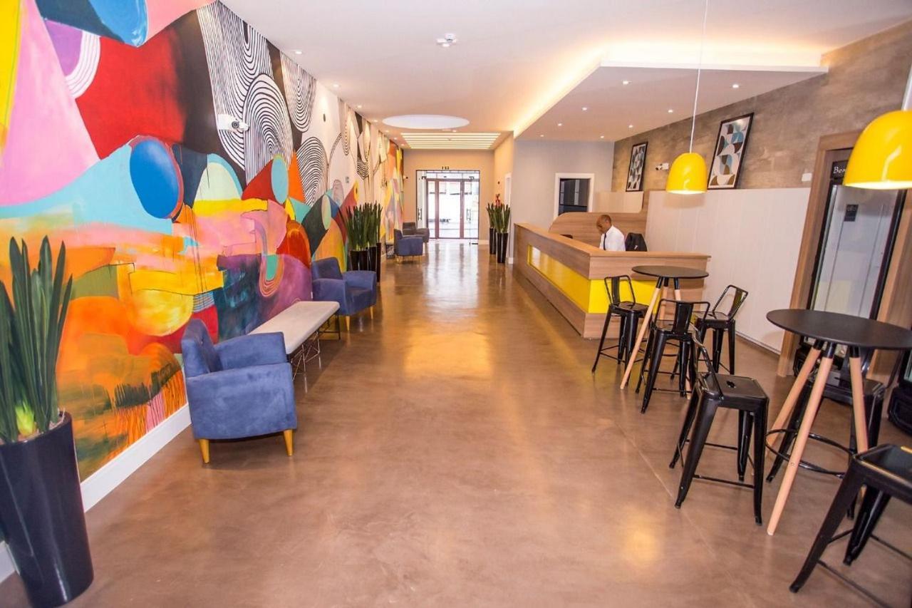 Studio Moderno No Centro De Curitiba - All1206 Εξωτερικό φωτογραφία